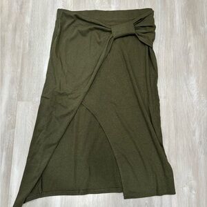 Gilli Asymmetrical Dark Green Skirt